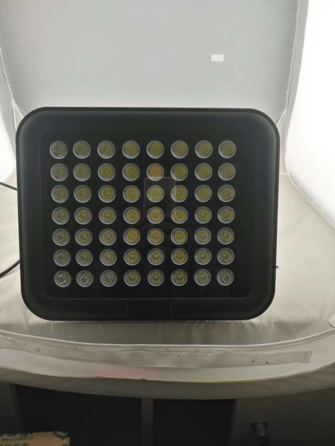 High-power floodlight aluminum substrate